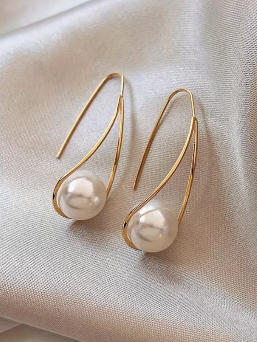 Gold Wire Drop Pearl Earrings